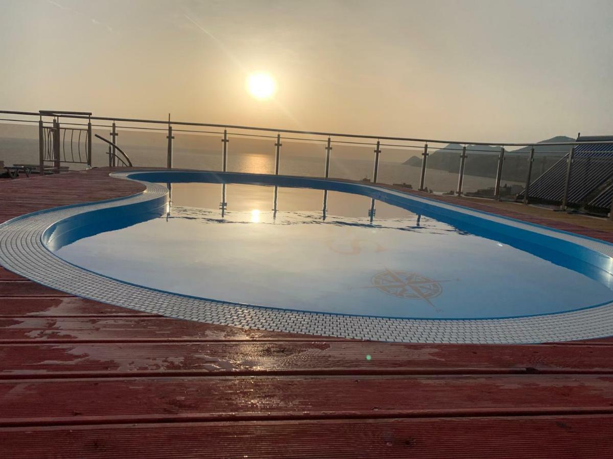 דוברה וודה Compass Aparthotel מראה חיצוני תמונה